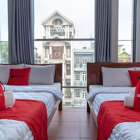 Reddoorz Near Tan Huong Market Ho Chi Minh City Exterior photo