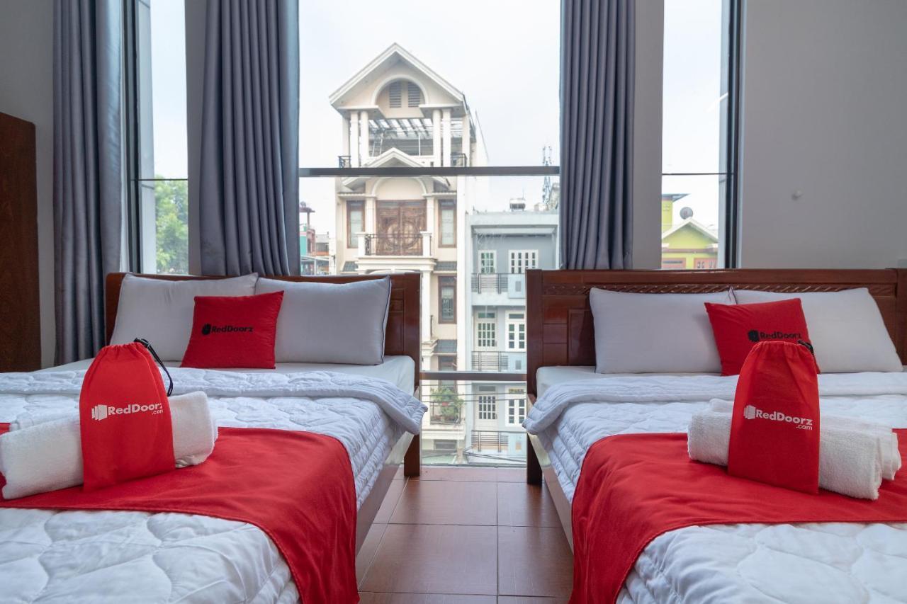 Reddoorz Near Tan Huong Market Ho Chi Minh City Exterior photo